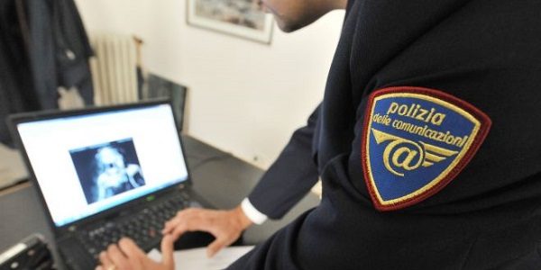 Accusato di fare sesso con la figlia 11enne, uomo 42enne arrestato a Ostia