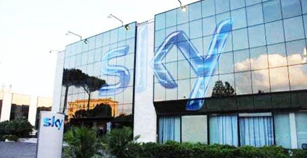 La Sindaca Raggi incontra delegazione lavoratori Sky in Campidoglio