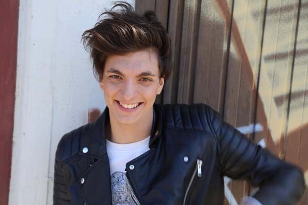 Roma, giovedì 2 marzo 2017, presso Marmo, San Lorenzo: torna “ApeRIVER”