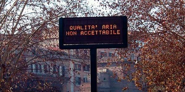 Campidoglio: PM10 oltre limiti legge. Anche il 17 gennaio stop ai veicoli più inquinanti e ai diesel fino a Euro 6. Il 19 gennaio domenica ecologica
