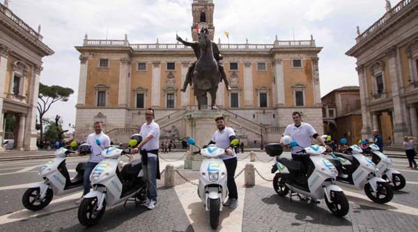 Roma mette a disposizione 200 scooter elettrici