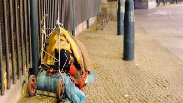 Roma, senza fissa dimora. Palumbo (PD): “Delibera 31 getta nel caos uffici e non garantisce assistenza. Riaprire confronto con associazioni di volontariato”