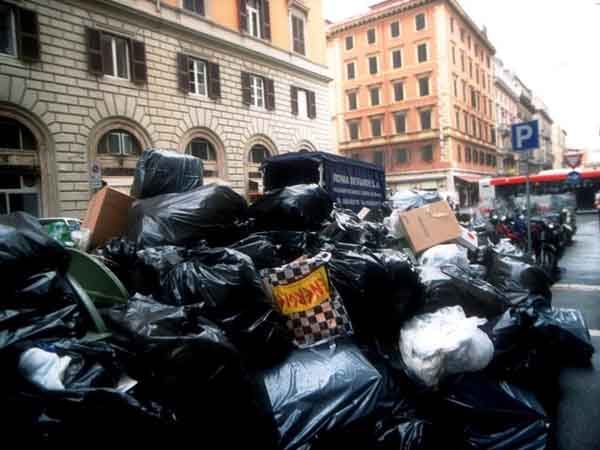 Ta.Ri.: Campidoglio, diminuisce tariffa rifiuti. La gestione della riscossione torna a Roma Capitale