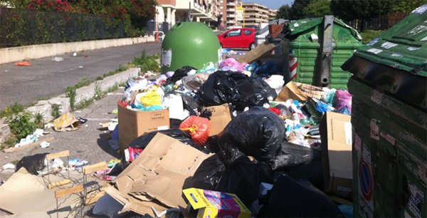 Rifiuti, Nanni (PD): “Al VI Municipio situazione disastrosa”