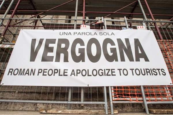 I romani fanno le scuse ai turisti. E la Sindaca?