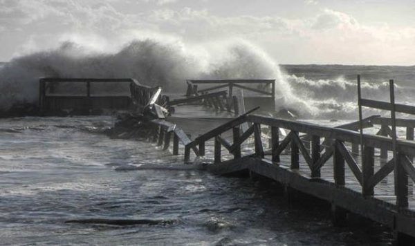 Maltempo. Allerta mareggiate sulle coste del Lazio