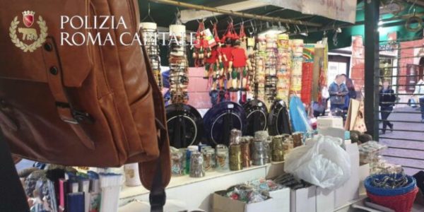 “Maxisequestrano” un banco nella zona di Fontana di Trevi: tremila euro di multa