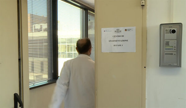 Iniziata all’Istituto Spallanzani la sperimentazione del vaccino italiano contro SARS-CoV-2