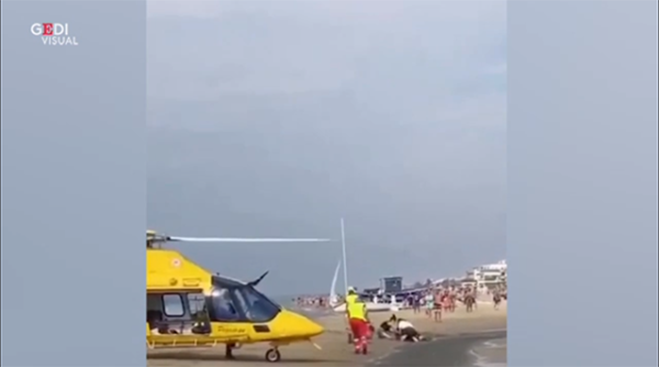 Sparatoria a Torvajanica tra i bagnanti in spiaggia