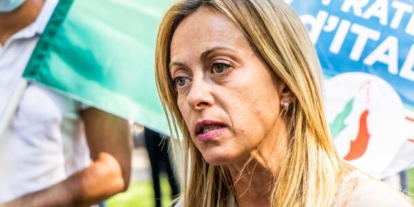 Meloni a SkyTG24, “Io perseguitata come Aung San Suu Kyi”. La solita “parca” dichiarazione