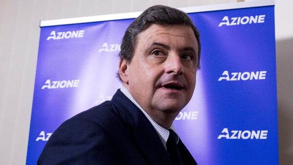 Carlo Calenda e i sondaggi che lo danno avanti a tutti negli scontri diretti