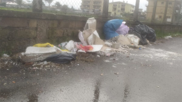 Discariche abusive. Sopralluoghi della Lista Civica Calenda che annuncia proposte per controllo territorio