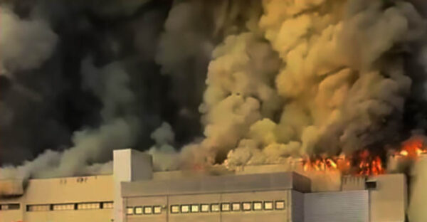 Incendio a Malagrotta (Roma): allarme diossina e asili nido chiusi (con M5S contro Gualtieri)