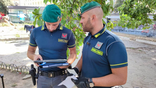 Le Forze dell’Ordine intervengono in zona Termini #Videonotizia