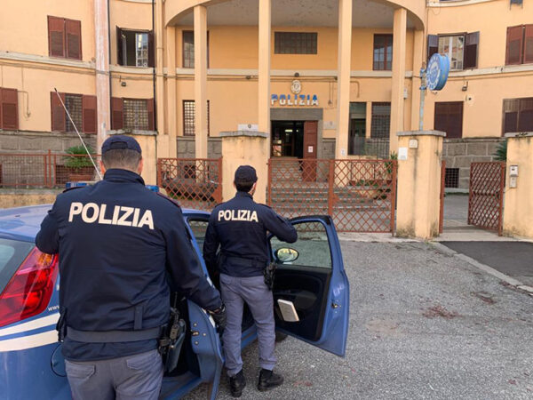 Roma. Arrestato un 28enne italiano gravemente indiziato del reato di estorsione