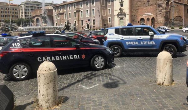 Cinquantacinquenne italiano arrestato per reati di rapina, minacce aggravate, maltrattamenti e resistenza a pubblico ufficiale