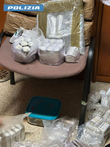 Anzio-Nettuno. Due arresti da parte della Polizia di Stato per reati inerenti gli stupefacenti