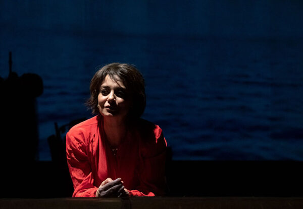 “Una storia al contrario”, di e con Elena Arvigo al Teatro India il 7 e 8 novembre