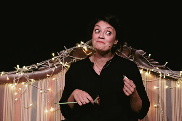 Extra Teatro Festival presenta “CUORO, Inciampi per sentimenti altissimi”. Il 23 marzo