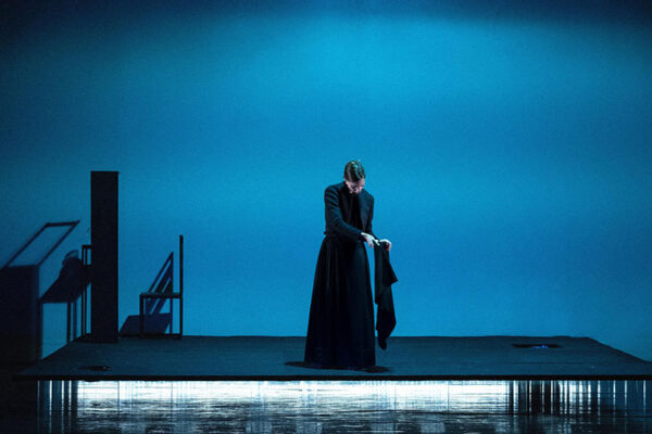 Al Teatro Argentina “Accabadora”, il 12 e 13 giugno