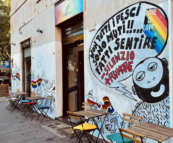 Attacchi omofobi a Roma. In ben due occasioni cercano di incendiare un locale gay