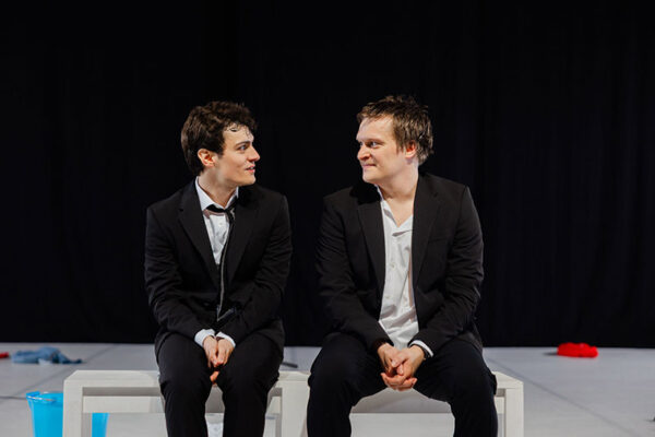 Al Teatro India arriva “Come nei giorni migliori”, dal 14 maggio