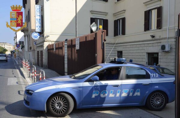 A Civitavecchia due giovani arrestati per droga, armi e munizioni
