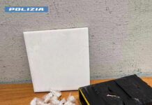 Roma. Cocaina a “tenuta magnetica” viaggiava sotto il telaio dell’auto. Due arresti