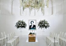 Celebrati i funerali di Valentino